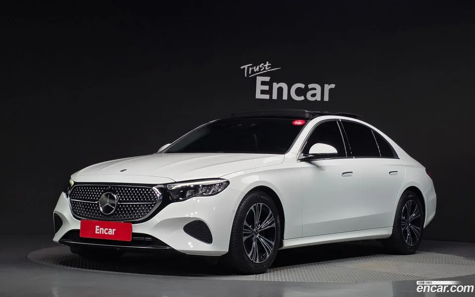 Mercedes-Benz E-Class E200 2025 — photo 1, buy with delivery to Moscow