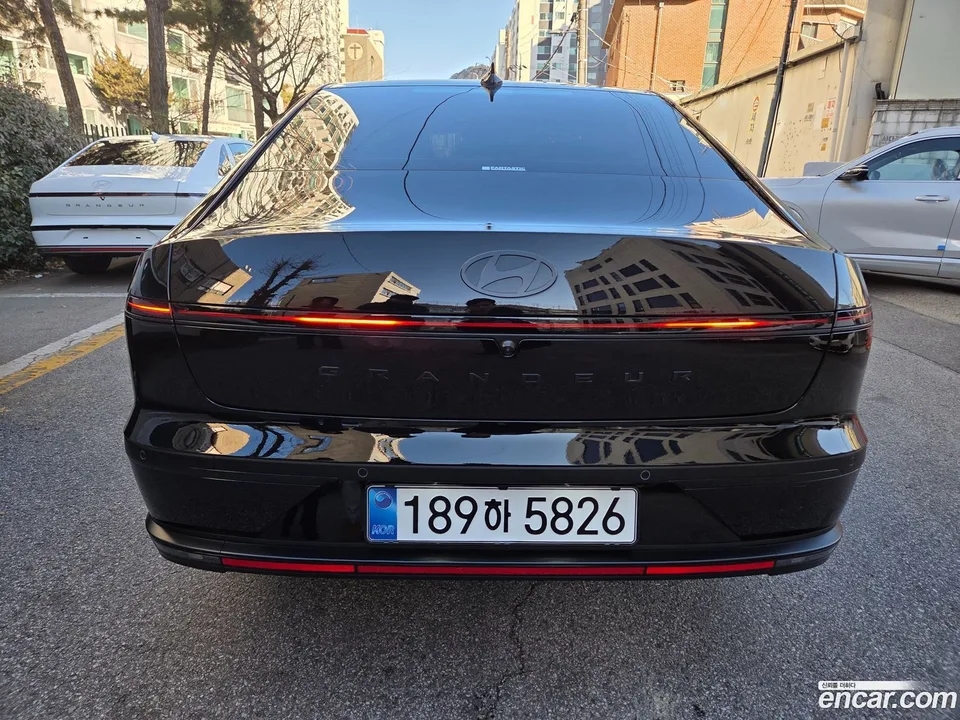 Hyundai Grandeur Hybrid 2025 — thumbnail 3