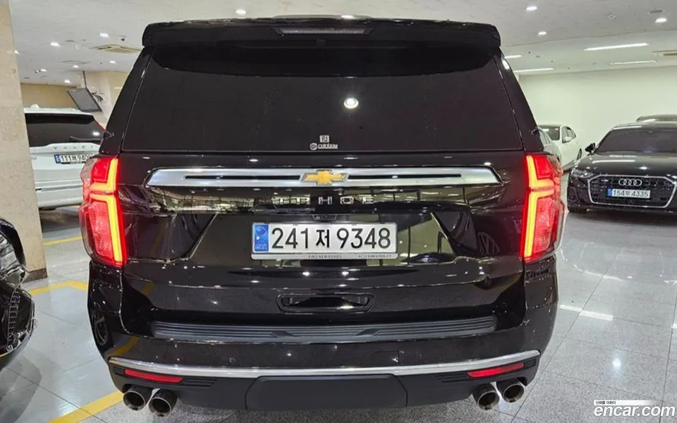 Chevrolet Tahoe 6.2 4WD 2023 — thumbnail 3