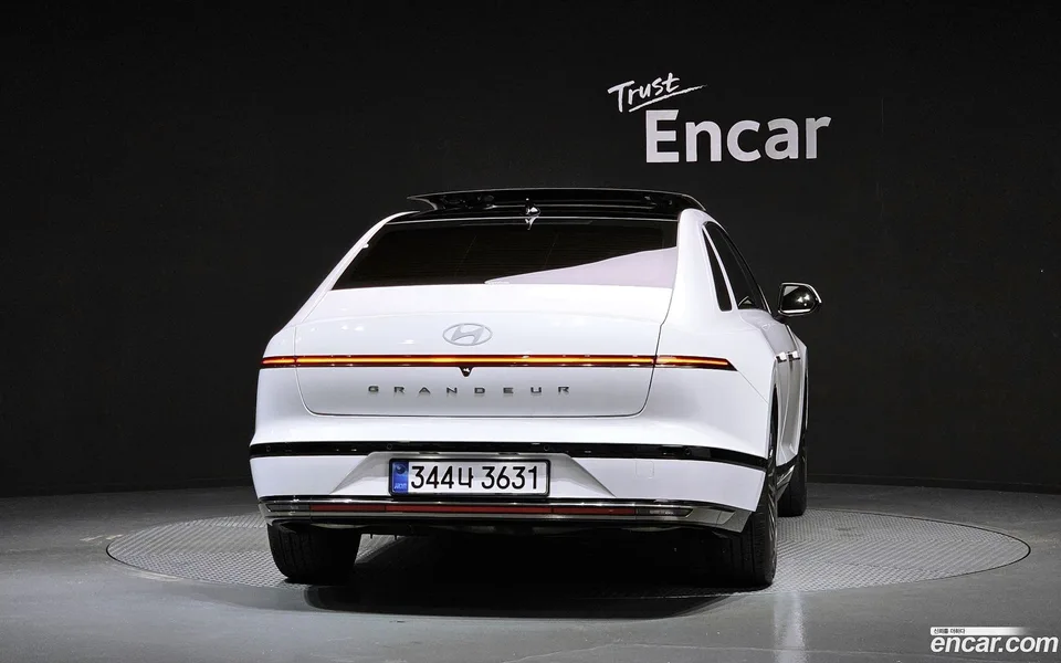 Hyundai Grandeur 2.5 2WD 2025 — thumbnail 3