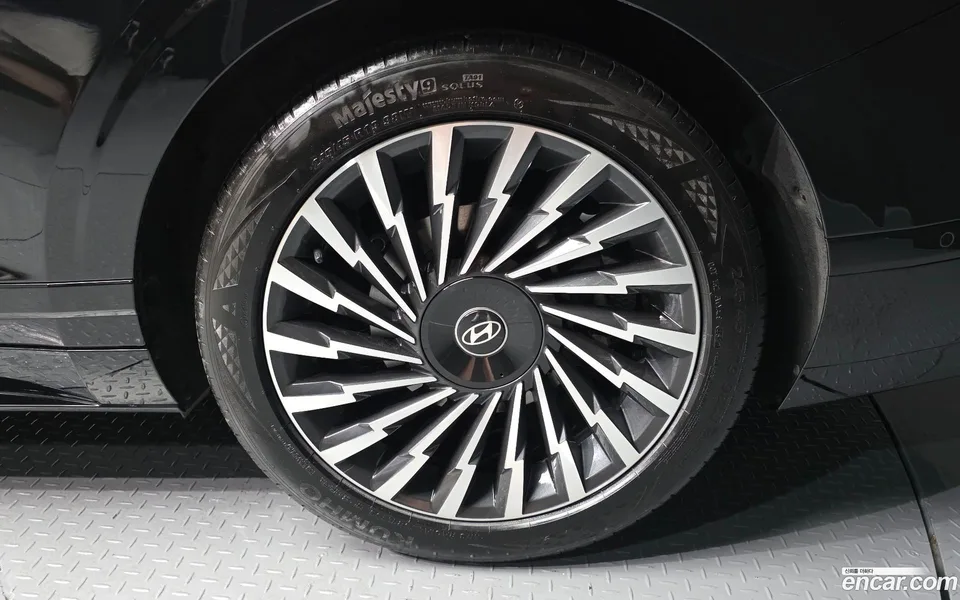 Hyundai Grandeur 2.5 2WD 2022 — thumbnail 5