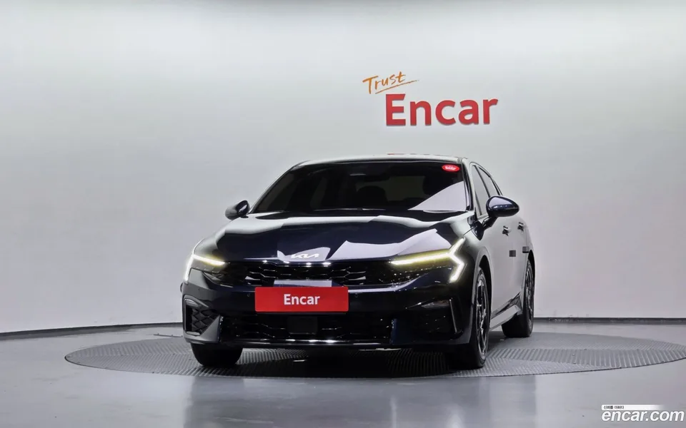 Kia K5 2.0 LPi() 2024 — thumbnail 3