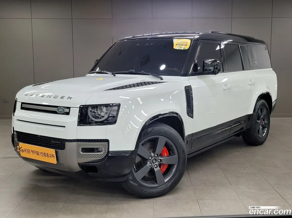 Land Rover Defender 130 D300 X- HSE 2023 — photo 1, buy with delivery to Moscow