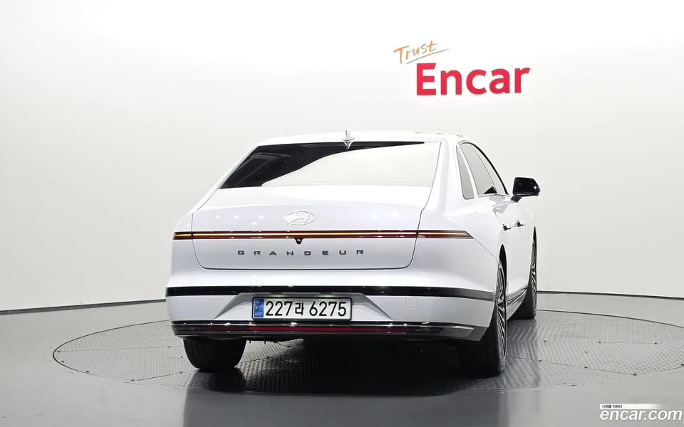 Hyundai Grandeur 2.5 2WD 2025 — thumbnail 4