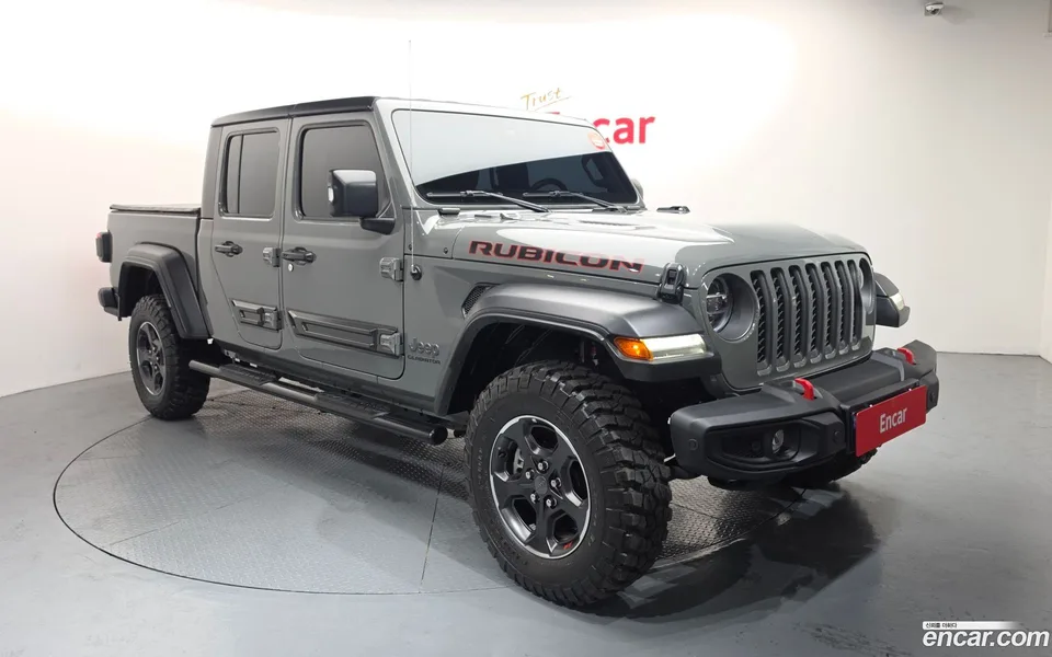 Jeep Gladiator 3.6 2022 — photo 1, buy with delivery to Moscow
