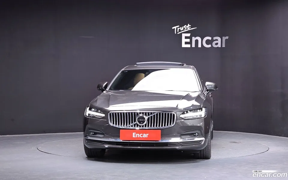 Volvo S90 B5 2024 — thumbnail 3