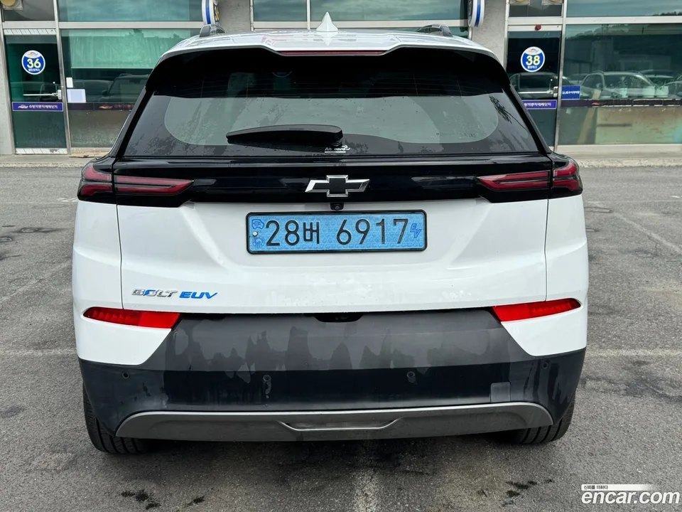 Chevrolet Bolt EUV 2023 — thumbnail 4
