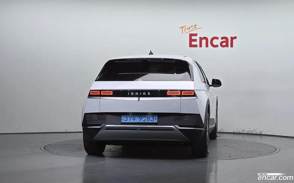 Hyundai Ioniq 5 2024 — thumbnail 4