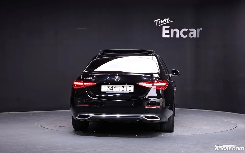 Mercedes-Benz C-Class C200 2022 — thumbnail 4