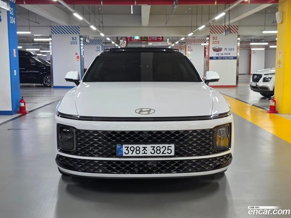 Hyundai Grandeur Hybrid 2023 — фото 1, купить с доставкой в Москву