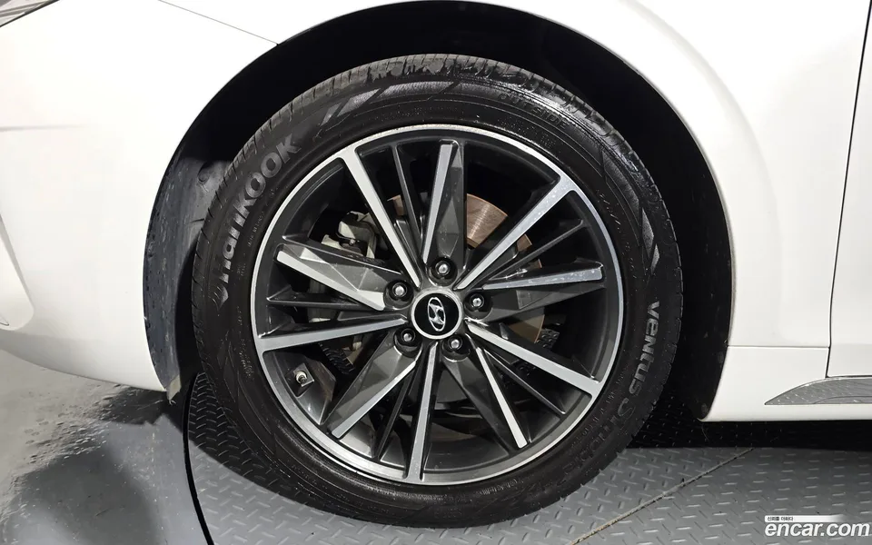 Hyundai Grandeur IG 2.5 2022 — thumbnail 5