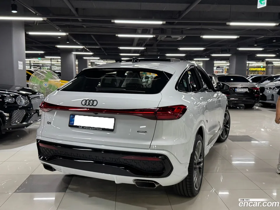 Audi Q5 (80A) 45 TFSI S Line 2025 — thumbnail 3