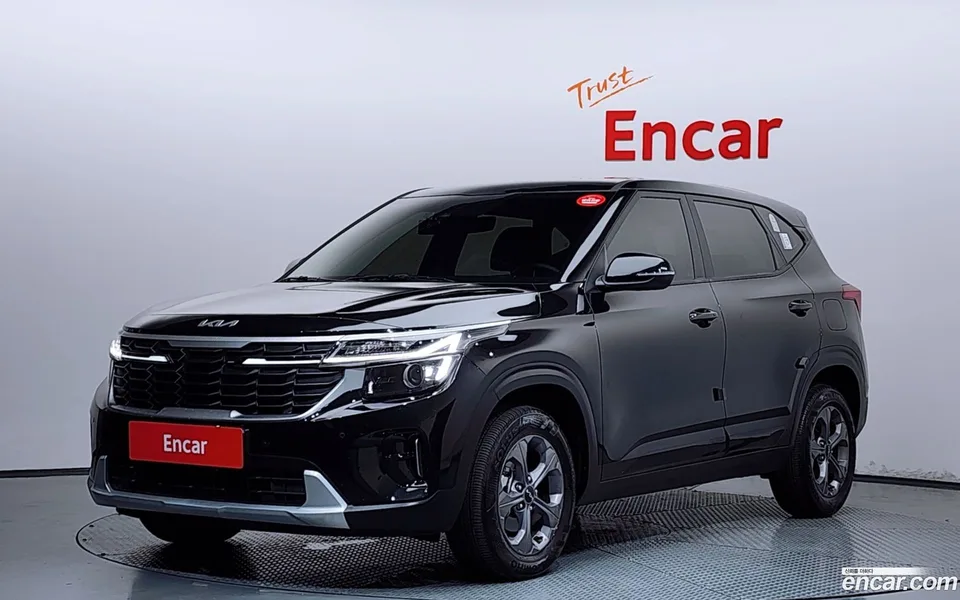 Kia Seltos 2.0 2WD 2025 — photo 1, buy with delivery to Moscow