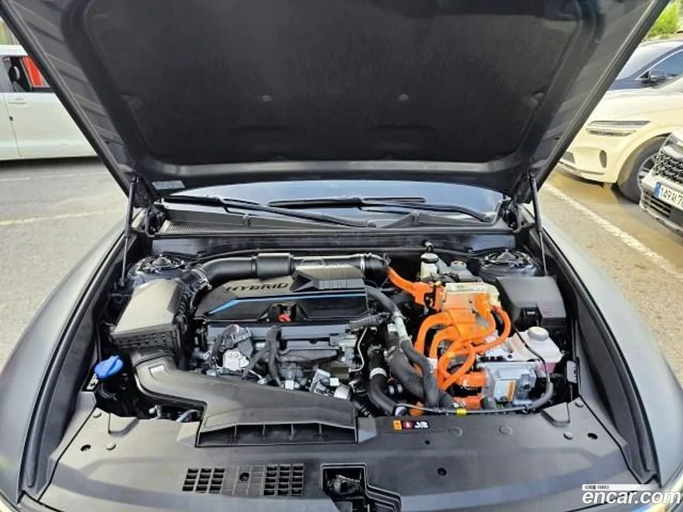 Hyundai Grandeur Hybrid 2023 — миниатюра 5