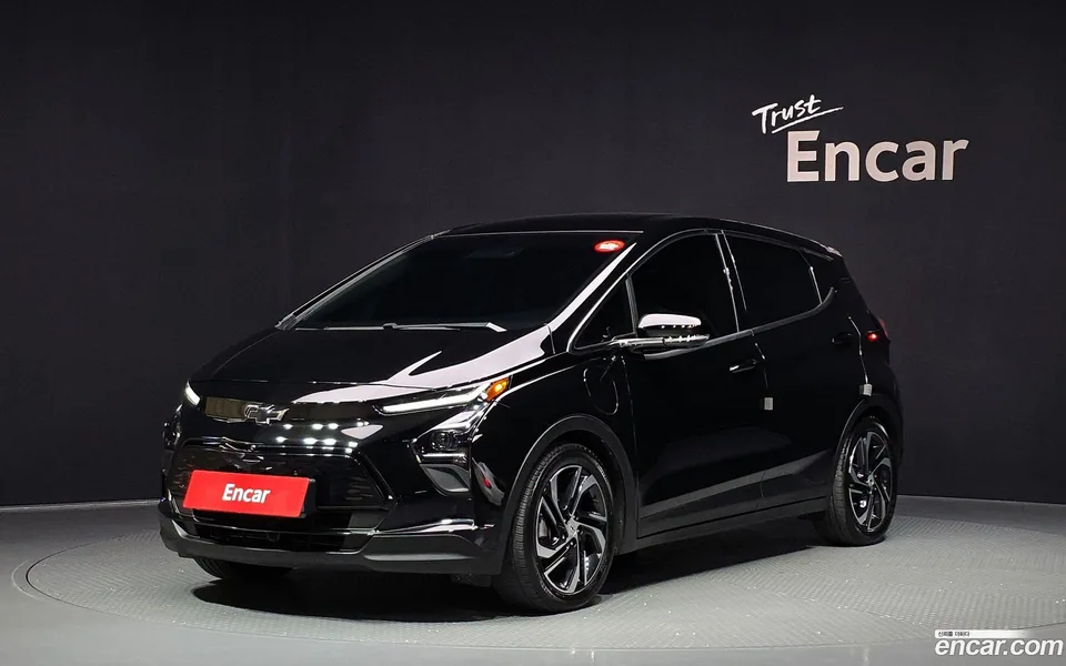 Chevrolet Bolt EV EV 2022 — photo 1, buy with delivery to Moscow
