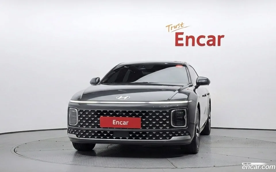 Hyundai Grandeur 2.5 2WD 2023 — thumbnail 3