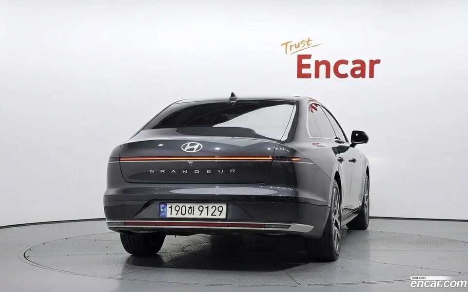 Hyundai Grandeur 2.5 2WD 2023 — thumbnail 4