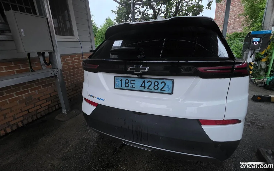 Chevrolet Bolt EUV 2022 — thumbnail 4