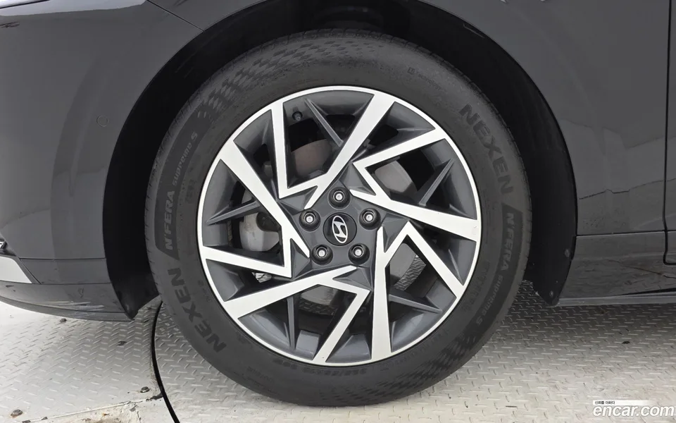 Hyundai Grandeur 2.5 2WD 2023 — миниатюра 5