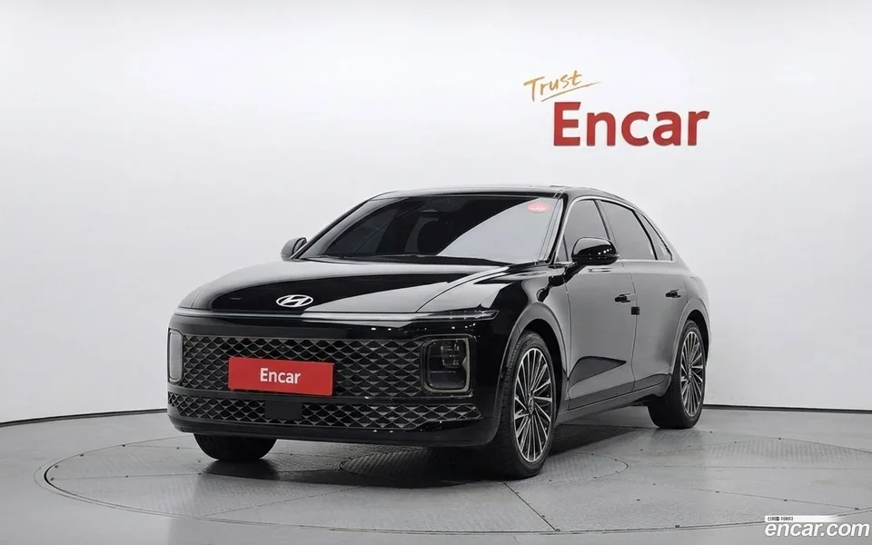 Hyundai Grandeur 2.5 2WD 2023 — thumbnail 3