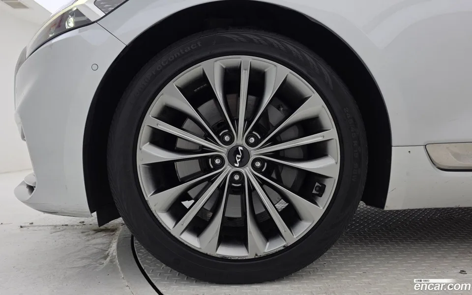 Kia K9 3.8 GDI AWD 2022 — thumbnail 5