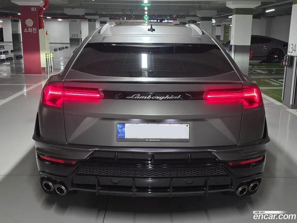 Lamborghini Urus 4.0 V8 S 2023 — thumbnail 2