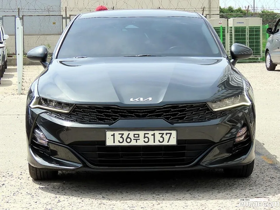 Kia K5 2.0 2022 — photo 1, buy with delivery to Moscow