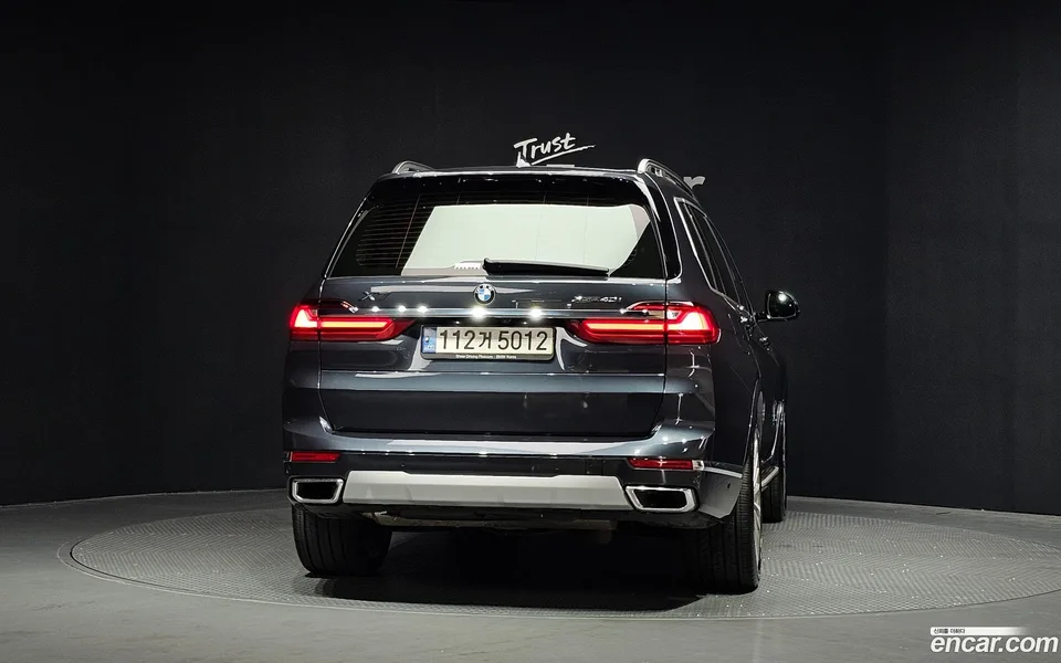 BMW X7 xDrive 40i 6 2022 — thumbnail 4