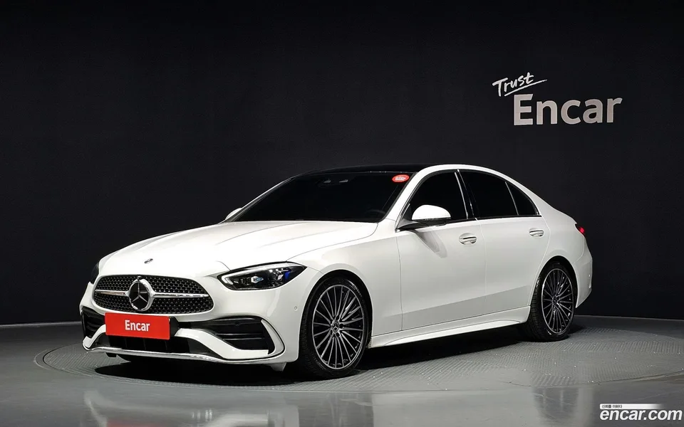 Mercedes-Benz C-Class C300 4MATIC AMG Line 2023 — photo 1, buy with delivery to Moscow