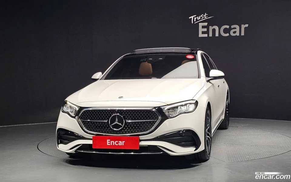 Mercedes-Benz E-Class E200 AMG Line 2025 — миниатюра 3