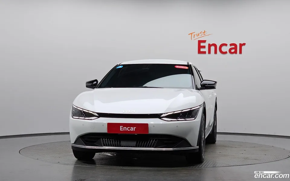 Kia EV6 2024 — thumbnail 3