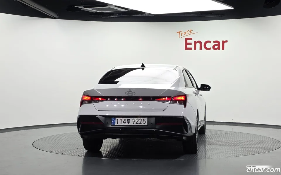 Hyundai Avante CN7 1.6 2024 — thumbnail 4