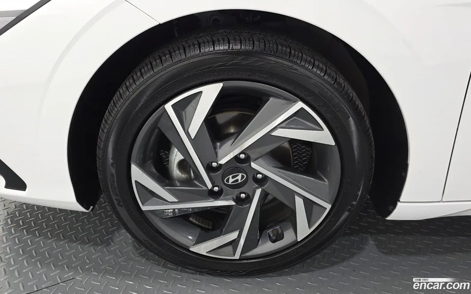 Hyundai Avante CN7 1.6 2024 — thumbnail 5