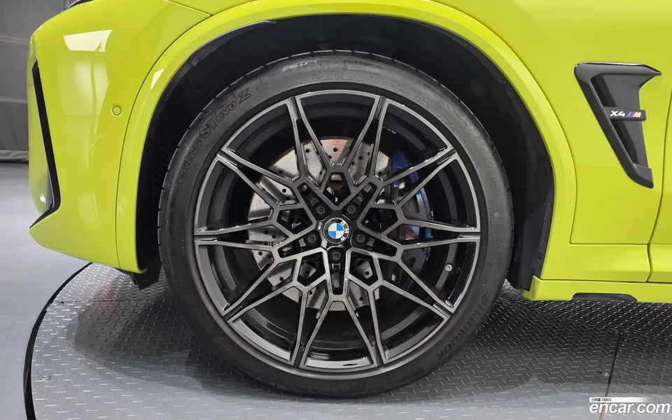 BMW X4 M 3.0 2022 — thumbnail 2
