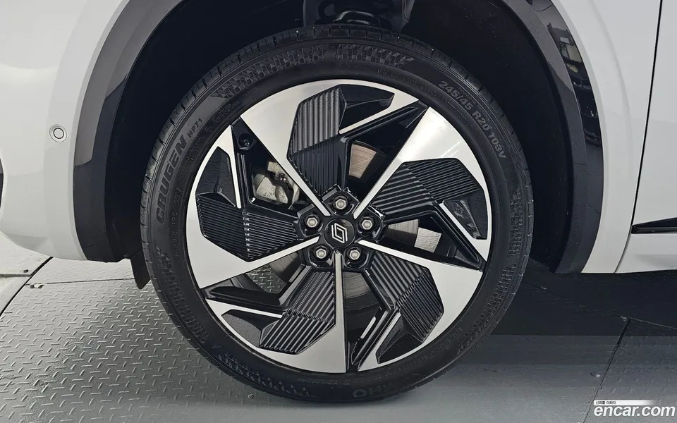 Renault Samsung Grand Koleos 1.5 E-TECH 2WD 2025 — thumbnail 2
