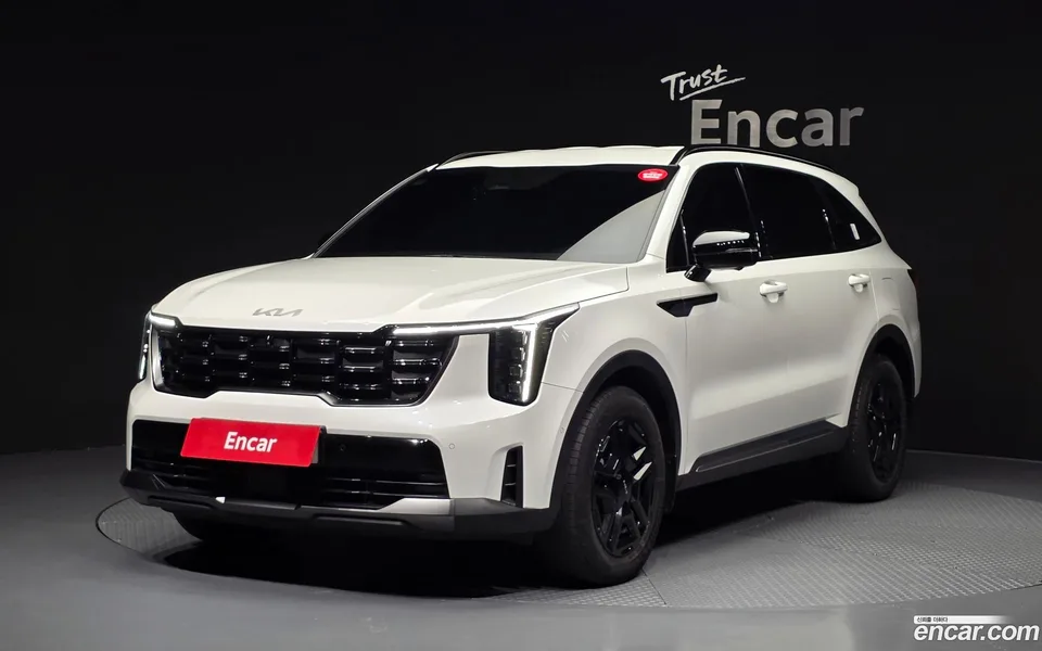 Kia Sorento HEV 1.6 2WD 2023 — photo 1, buy with delivery to Moscow