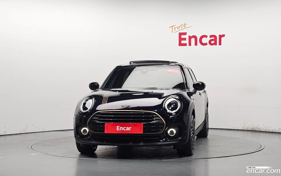 MINI Cooper Clubman 2024 — thumbnail 3