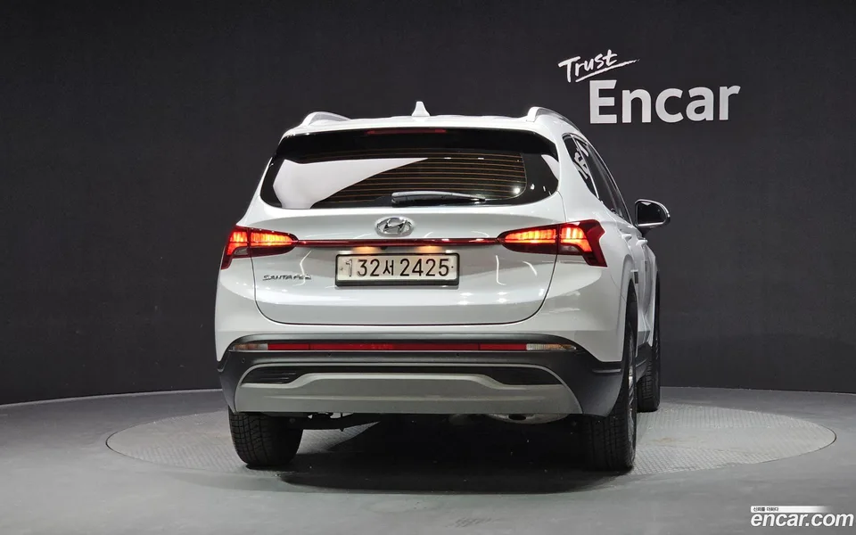 Hyundai SantaFe 2.2 2WD 2022 — thumbnail 4