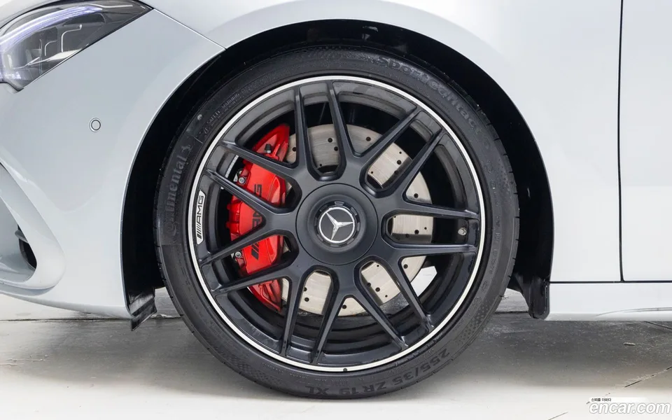 Mercedes-Benz CLA-Class AMG CLA 45 S 4MATIC+ 2025 — thumbnail 5