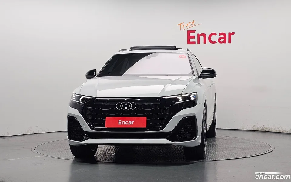 Audi Q8 (4M) 55 TFSI 2025 — thumbnail 3