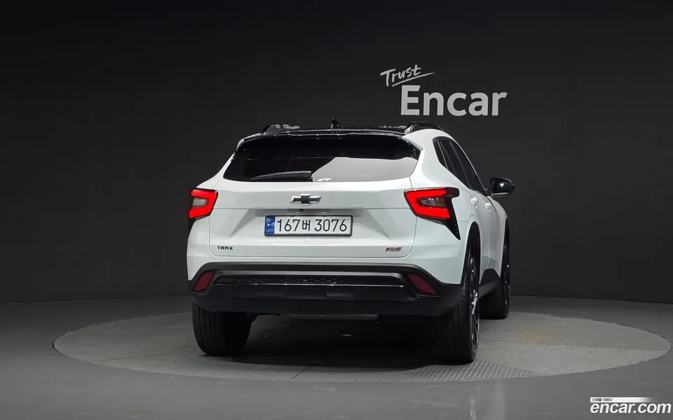 Chevrolet Trax Crossover 1.2 RS 2023 — миниатюра 4