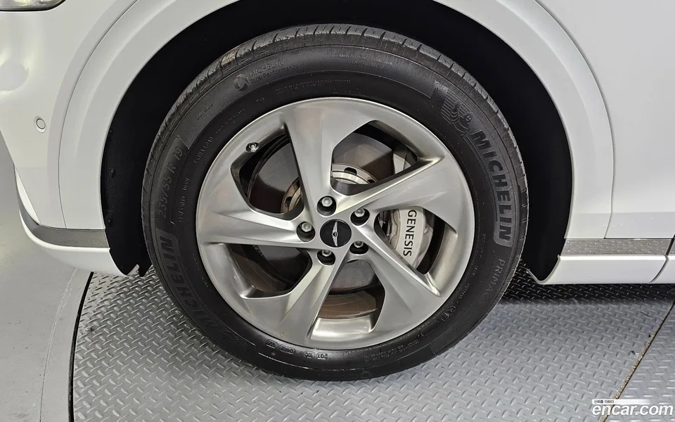 Genesis GV70 2.5T 2WD 2025 — thumbnail 5