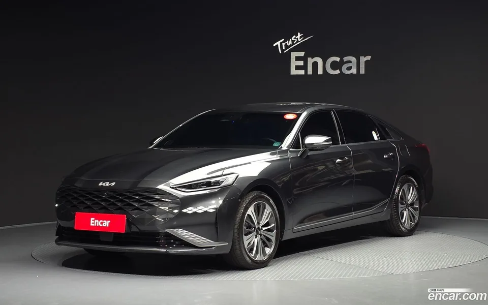 Kia K8 Hybrid 2023 — photo 1, buy with delivery to Moscow