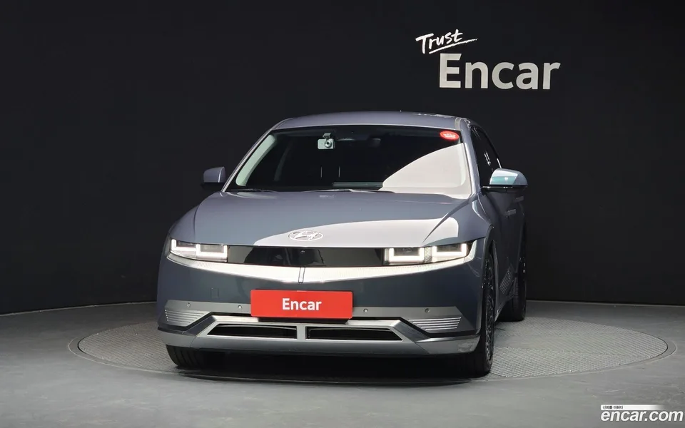 Hyundai Ioniq 5 2024 — thumbnail 3