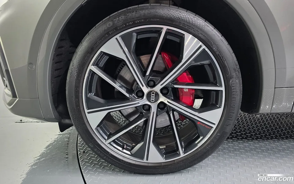 Audi SQ5 3.0 TFSI 2023 — миниатюра 2