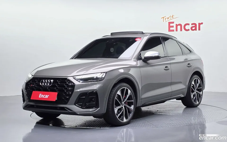 Audi SQ5 3.0 TFSI 2023 — фото 1, купить с доставкой в Москву