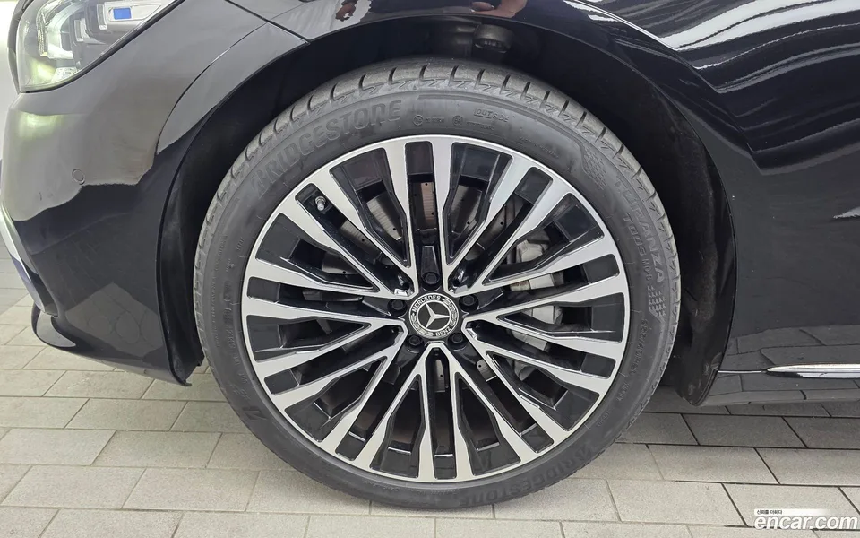 Mercedes-Benz S-Class S450L 4MATIC 2023 — thumbnail 5