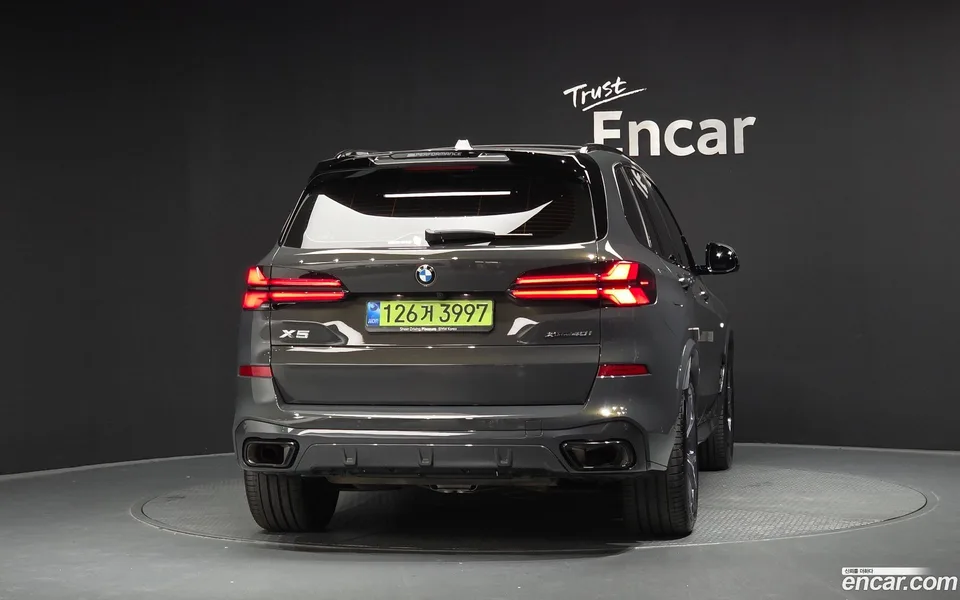 BMW X5 xDrive 40i M 2025 — thumbnail 4
