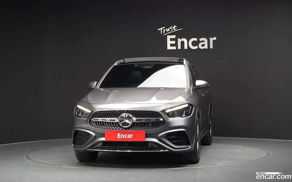 Mercedes-Benz GLA-Class GLA250 4MATIC 2024 — миниатюра 3