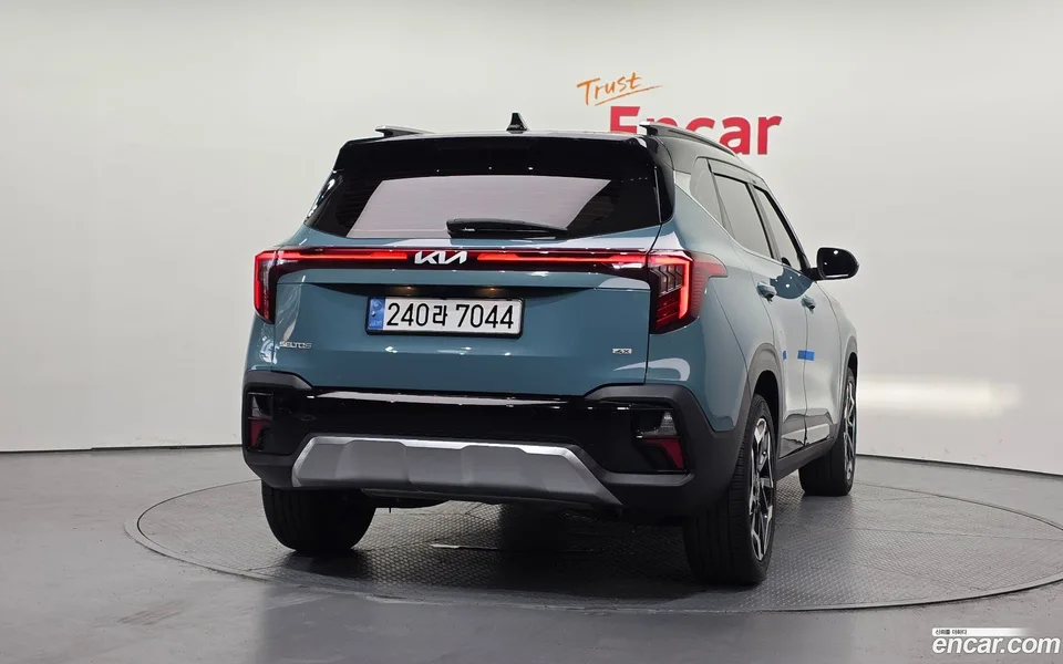 Kia Seltos 1.6 4WD 2024 — thumbnail 4